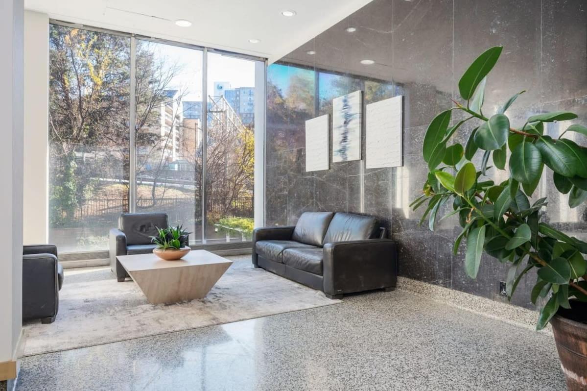 Downtown Atl Condo Onsite Parking King Bed & Bonus Room Lm1901 Атланта Екстер'єр фото